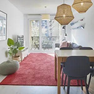 Always Easy I Secundino Esnaola Apartamento